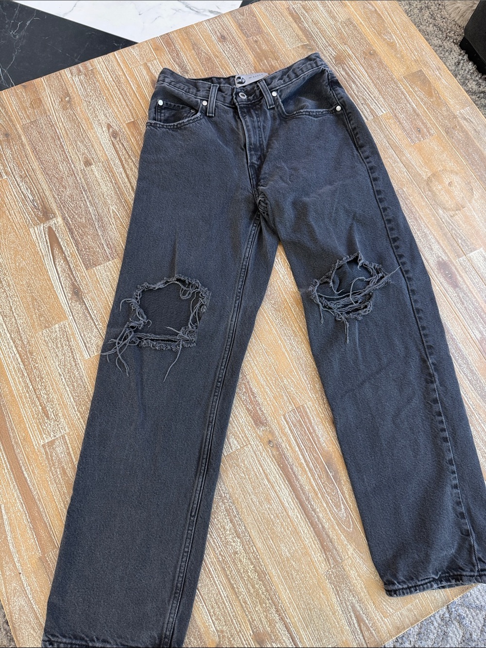 Levi's Silver Tab ‘94 Baggy Black Boyfriend Jeans with Knee Rips